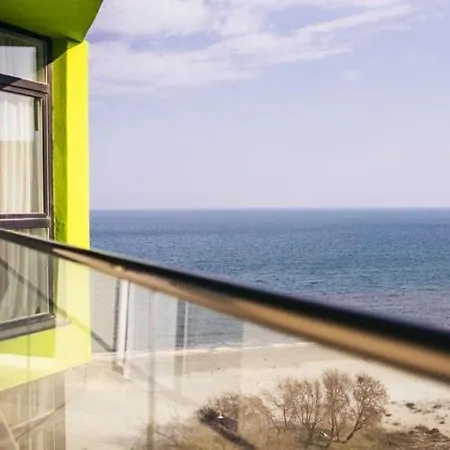 Apartment Alezzi Seaside 2 Navodari